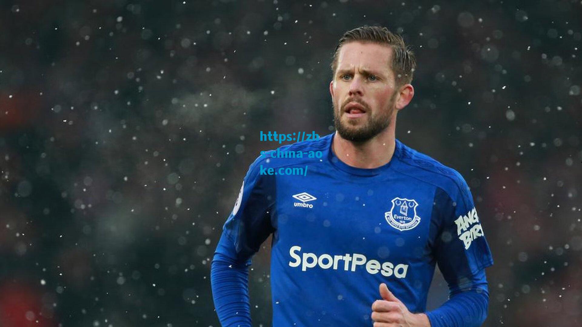 英超官方解释赫拉芬贝赫红牌，犯规阻止对手明显进球机会，VAR裁决再引争议