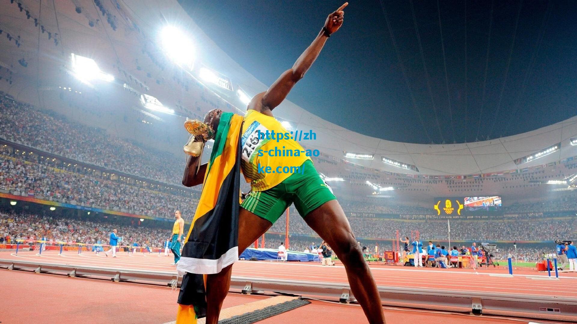 激情威少晒周玲安采访照：希望能以此激励全世界的球迷和人们